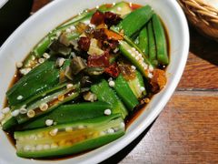 捞汁鲜秋葵-前海沿·青岛菜(大拇指广场石老人店)