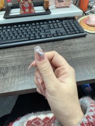 -爱纶美·美甲美睫半永久