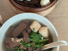 -佬钱湾仔(衣裳街店)