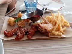 -必胜客(大坪英利店)