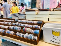 -猫的天空之城概念书店(北戴河蔚蓝海岸店)