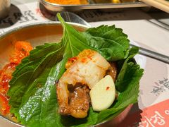 -草家酱蟹炭火烤肉店(珲春南路一店)