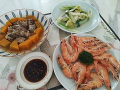 -鲸鱼妈妈月嫂/育婴师定制