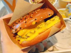 三重芝士安格斯厚牛堡-麦当劳(呼市新华东街店)