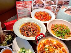 -爱碗亭·鲜炒湖南菜(壹城中心店)