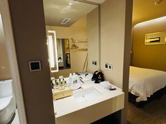 -上海中航虹桥机场泊悦酒店