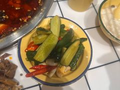 -晓彭肥肠鸡·泡椒鸡火锅(水木天地店)