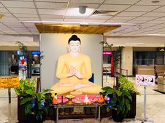 -班达拉奈克国际机场