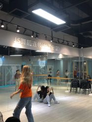 -JS舞蹈全国连锁台江步行街店