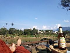 -乌托邦酒吧和餐厅