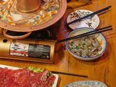 -民食香·腊排骨野生菌美食(木府店)