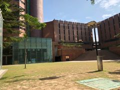 -香港理工大学
