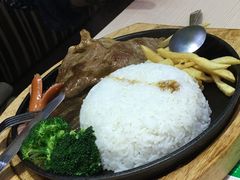 -佰搭果·广式茶餐厅(西华路店)