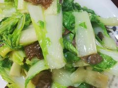 -东北农家院·铁锅炖(莘庄店)