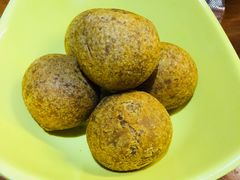 -BHC炸鸡(明洞总店)