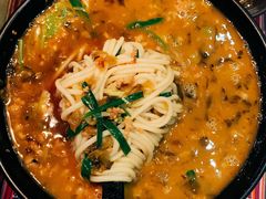 -香巴拉云南餐厅(华莱坞店)