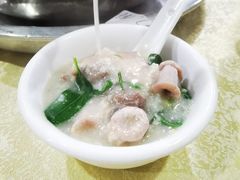 -标记美食新鲜猪杂(兴南大道店)