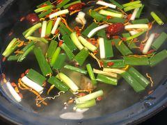 -陆记牛庄·碳锅龙虾烧烤(爱上花园店)