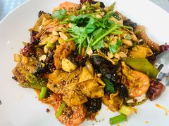 -拿渡·水煮鱼麻辣香锅(王府井奥莱·香江小镇店)