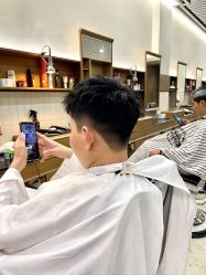 -MARTIN'S BARBER SHOP男士理发馆