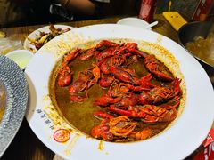 -叶派龙虾•招牌香辣蟹·海鲜(中海国际店)