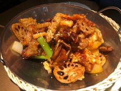 麻辣干锅牛蛙-避风塘·老港味餐厅(虹口龙之梦店)