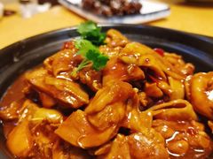 啫啫肥肠鸡-小郭私房菜·海肠捞饭店(学士街店)