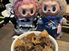 -大中华希尔顿酒店-念自助餐·嗨啤·小龙虾