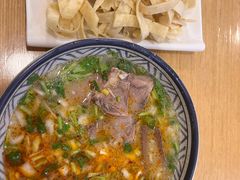 -八百里牛肉汤(盖饭·锅贴·万象城店)
