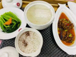 -金月汇月子会所(咸阳世纪大道店)