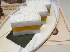 芒果椰汁西米糕-悦满楼·西关名点·湛江名菜(航空综合大厦店)