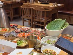 -青瓦餐厅·生鱼片·韩园烤肉(西塔店)