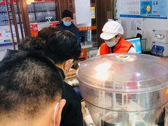 -白玉兰食品(中山公园龙之梦店)