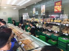 零售区-闻酥园(青羊区人民中路店)