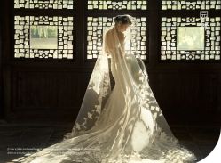 -雪中彩影婚纱摄影·微光艺术中心