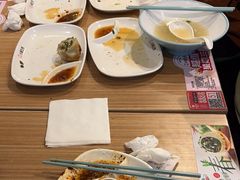 -小杨生煎(金山百联购物中心3楼店)
