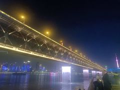 -武昌江滩