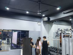 -帕瑞斯女子塑形健身(集美店)