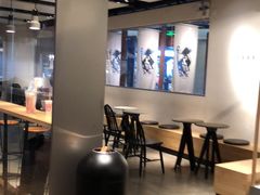 大堂-喜茶(上海正大广场店)