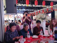 大堂-荣鹏风味烀饼总店