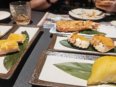 -雍容荟帝王蟹活龙虾展台自助(IFS黑金店)