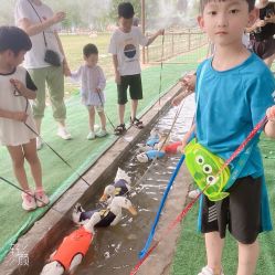-上美四季动物农场
