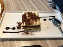 -必胜客(东大桥店)