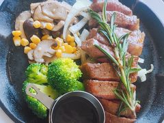 -遇见杜尚西餐厅(恒大华府店)