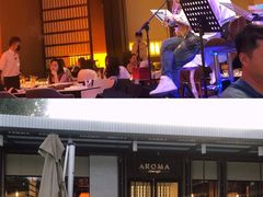 -洛缦音乐餐厅(工业展览馆万象城店)