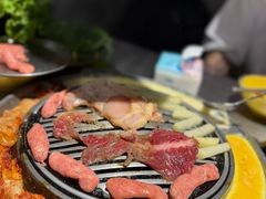 -猪掌柜韩国烤肉(六折店)
