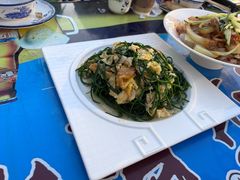沙葱炒鸡蛋-壹阁胡羊焖饼(敦煌夜市店)