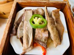 黑椒潮菜蒸大肠-黄埔华苑酒家(黄埔店)