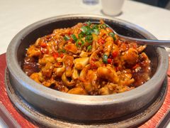 石锅脱骨凤爪-北平楼·烤鸭·北京菜(牡丹园店)