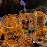 杭州小酒馆氛围感天花板🏮愿意去5678次….